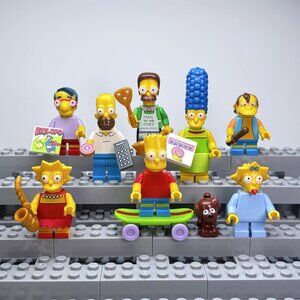 The Simpsons Custom Minifigure Set – Homer, Marge, Bart, Lisa, Maggie(8pcs)